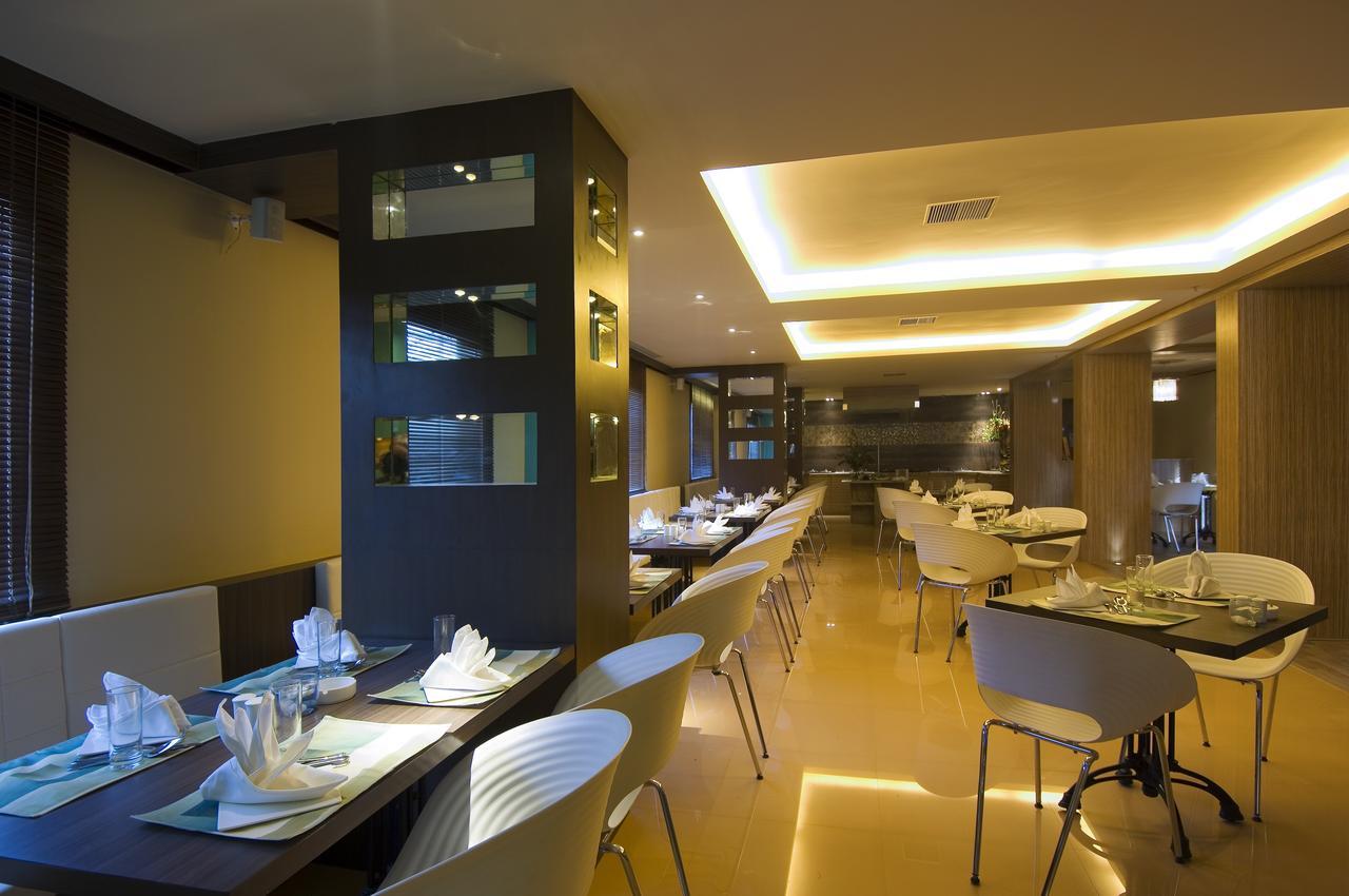 Mapple Whitefield Bangalore Restaurang bild